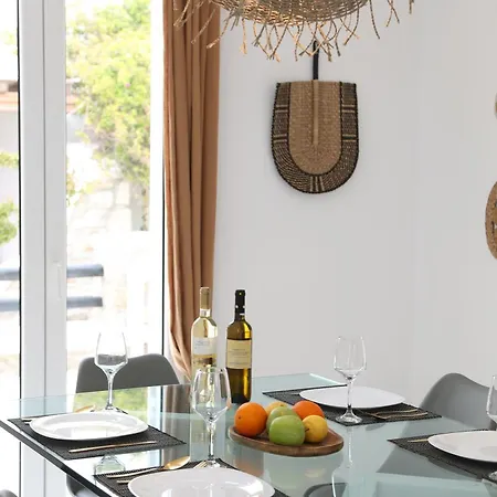 Aderfia With Private Hot Tub