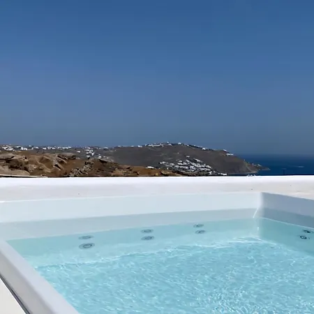 Villa Aderfia With Private Hot Tub *