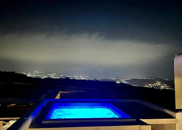 Aderfia With Private Hot Tub 别墅 *