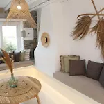 Villa Aderfia With Private Hot Tub